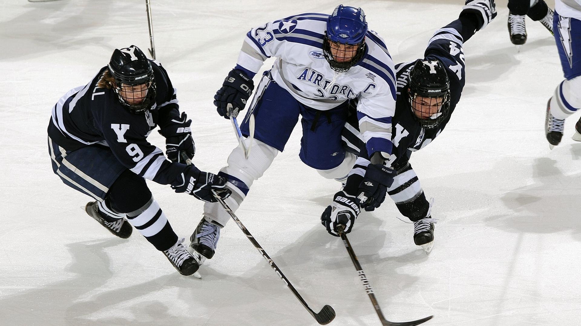 基米希生涯之夜导演战术革命，AC米兰加拿大防线冲垮记