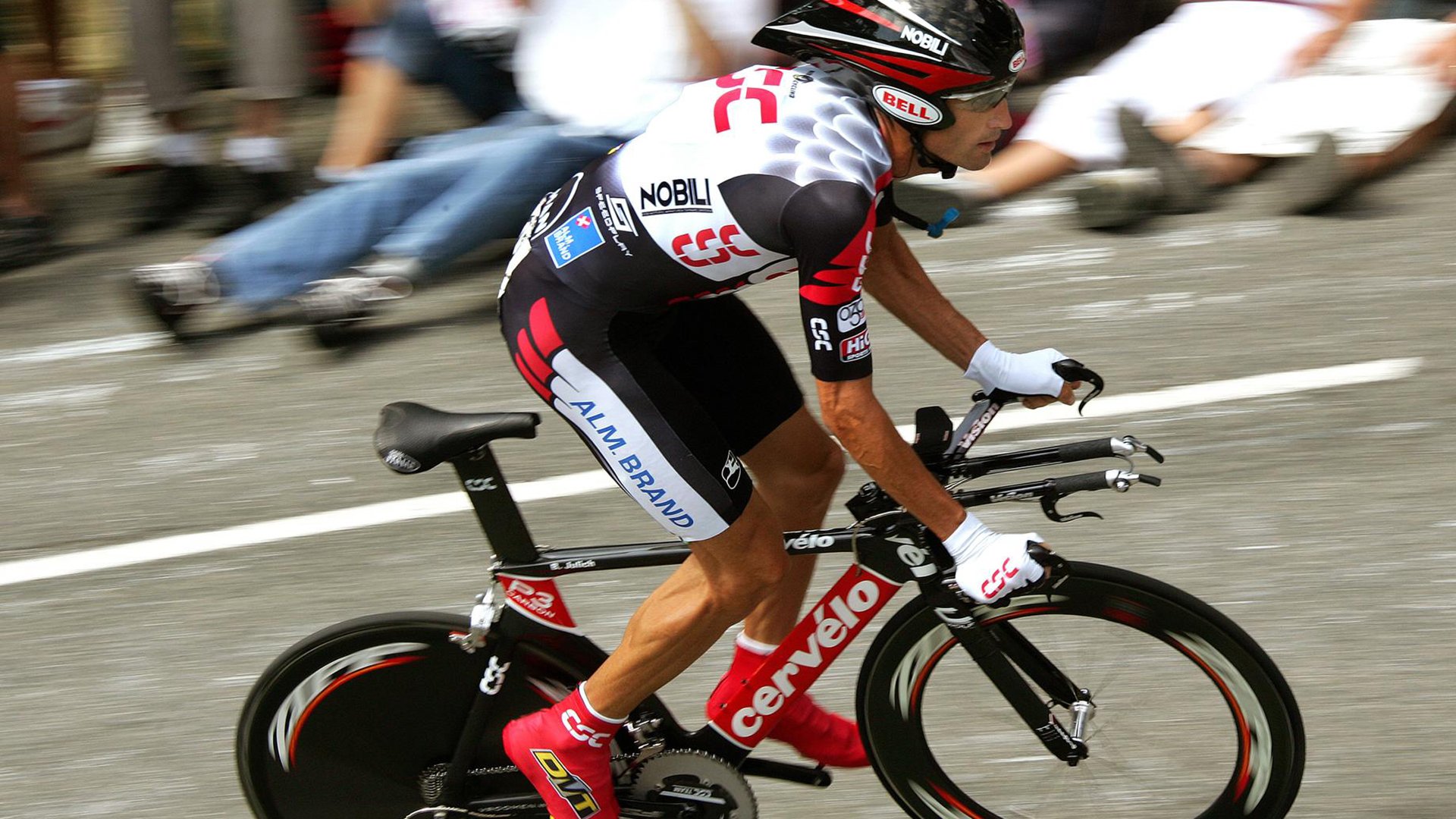 坎特教科书式表现，当英格兰的华丽遇上沙特的坚韧，他定义了中场艺术